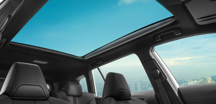 COROLLA CROSS HEV -  - Toyota Corolla Cross HEV sở hữu cửa sổ trời toàn cảnh