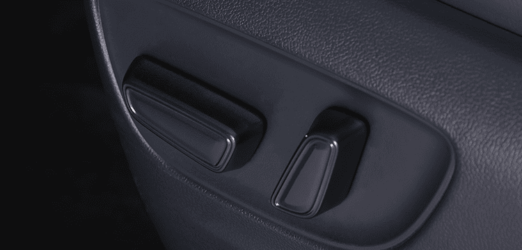 YARIS CROSS HEV -  - Ghế lái điều chỉnh điện trên Toyota Yaris Cross HEV