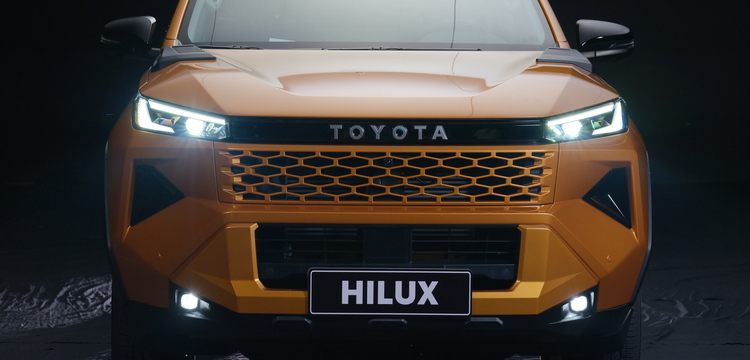 HILUX TRAILHUNTER 2.8 4X4 AT -  - Đầu xe HILUX TRAILHUNTER 2.8 4X4 AT